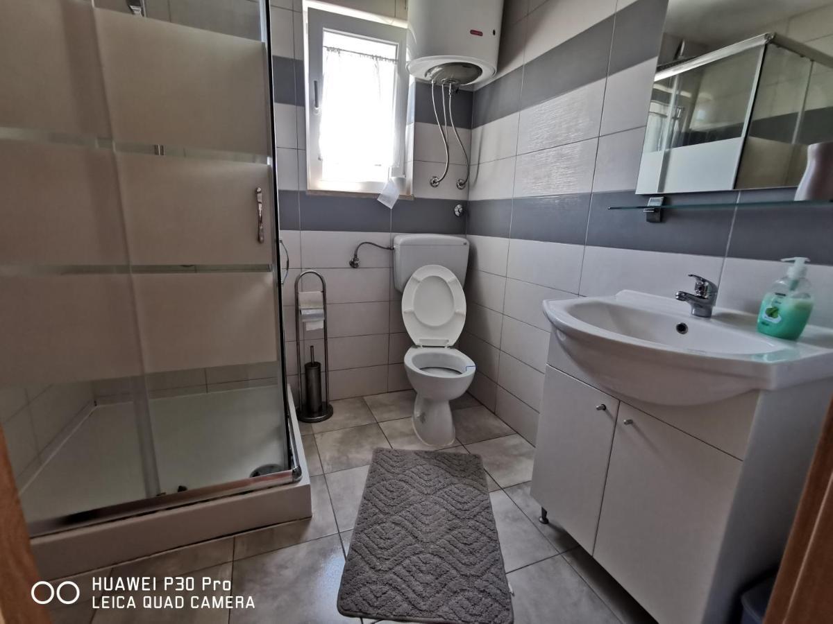 Apartmani Bradaric Пула Екстериор снимка