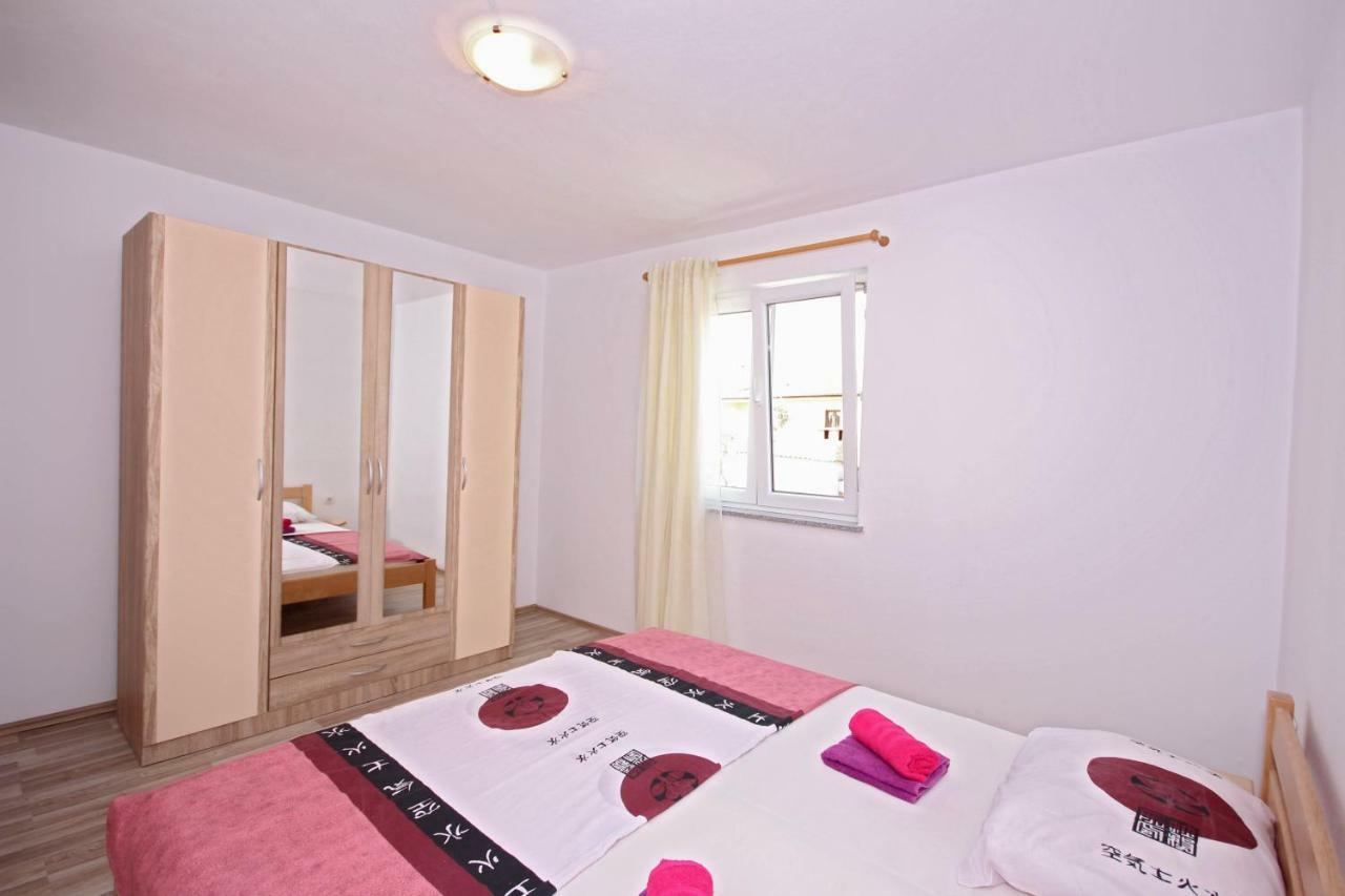 Apartmani Bradaric Пула Екстериор снимка